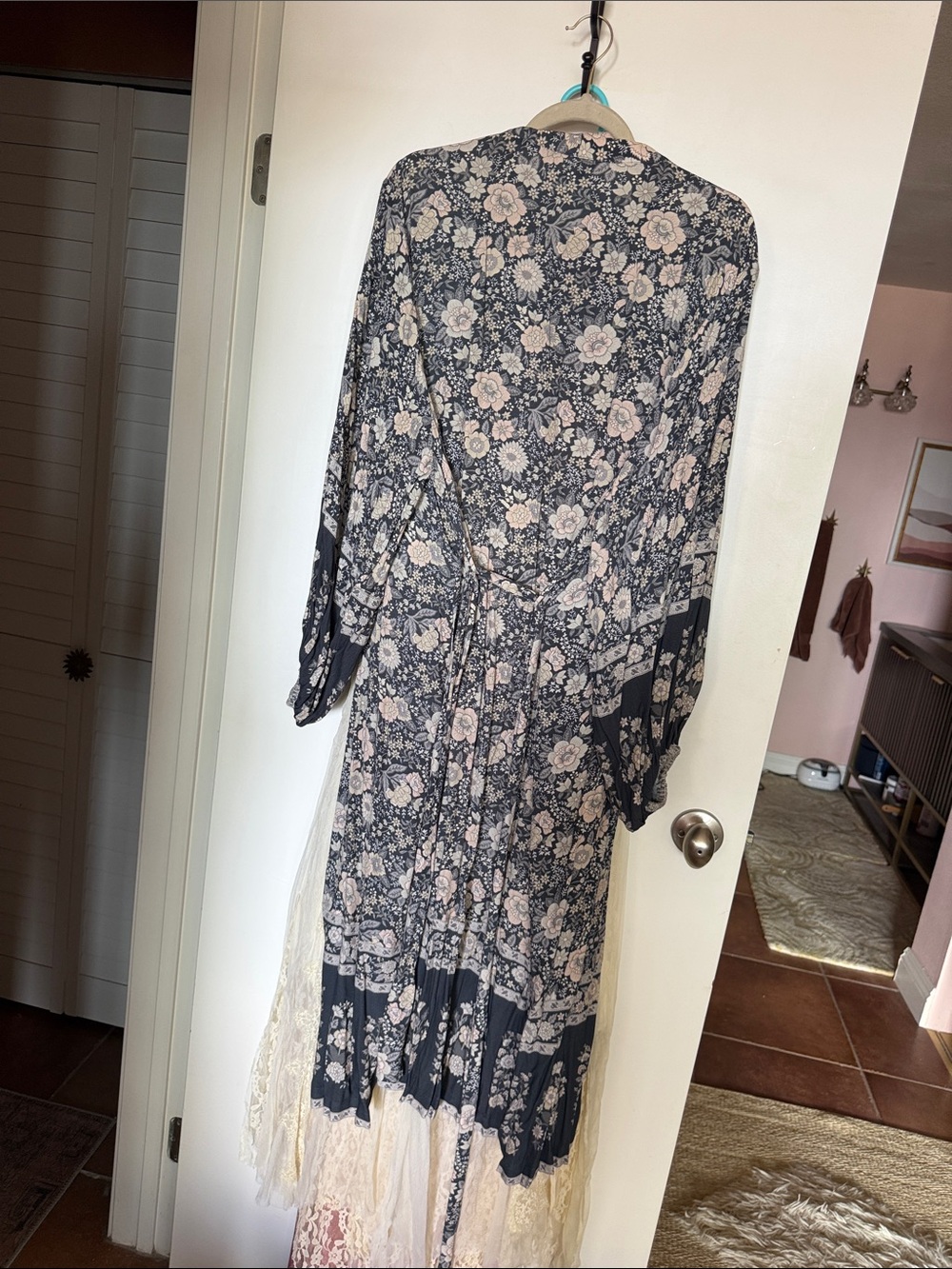 Spell Juniper Duster Robe Charcoal - Picture 6 of 7
